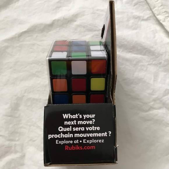3x3 Original Rubik’s Cube - Picture 3 of 8